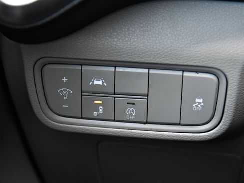 Used 2022 Kia Soul LX w/ Technology Package FWD image 28