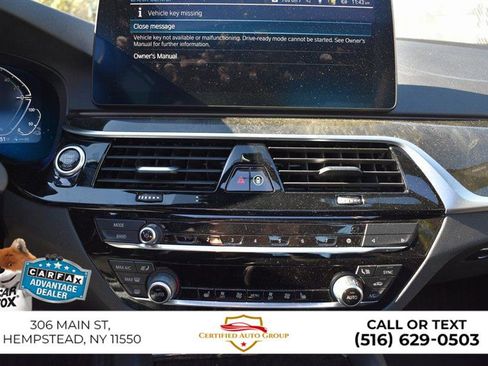 Used 2023 BMW 530e xDrive w/ Premium Package image 19