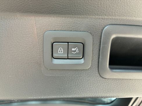 Used 2025 MAZDA CX-50 AWD 2.5 S w/ Premium Plus Pkg image 24