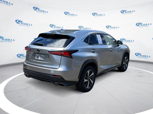Used 2019 Lexus NX 300 FWD image 5