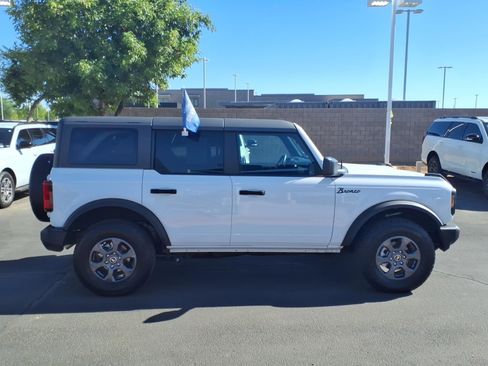 Certified 2025 Ford Bronco Big Bend AWD/4WD image 3
