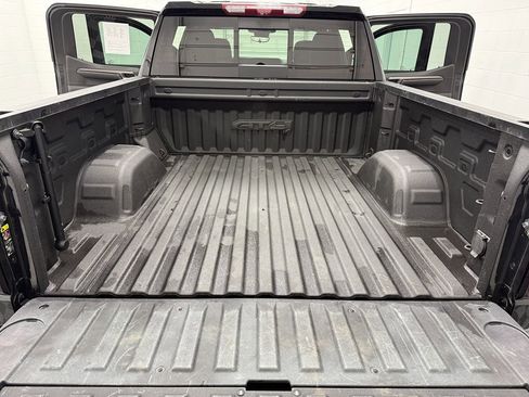 Used 2022 GMC Sierra 1500 AT4 image 39
