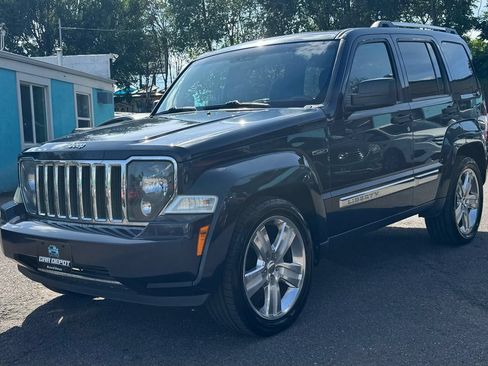 Used 2012 Jeep Liberty Limited Jet w/ Comfort/Convenience Group AWD/4WD image 7