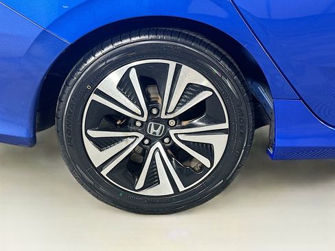 Used 2017 Honda Civic EX-T image 11