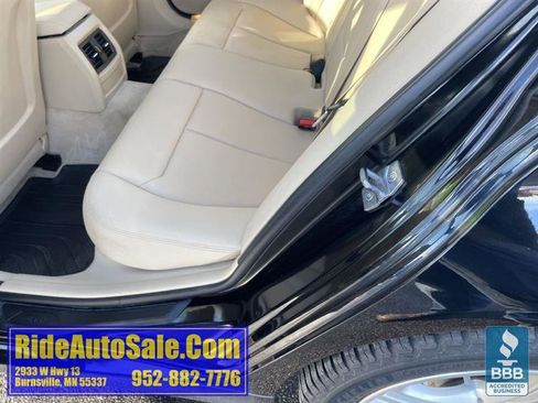 Used 2015 BMW 320i xDrive Sedan image 37