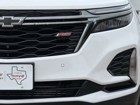 Used 2023 Chevrolet Equinox RS w/ RS Leather Package image 8