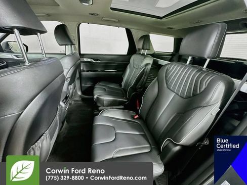 Used 2023 Hyundai Palisade Limited AWD/4WD image 30