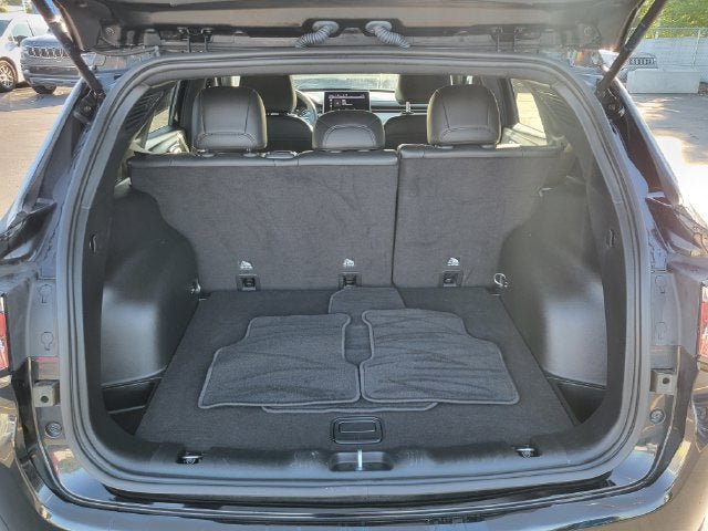 Certified 2023 Jeep Compass Limited AWD/4WD image 28