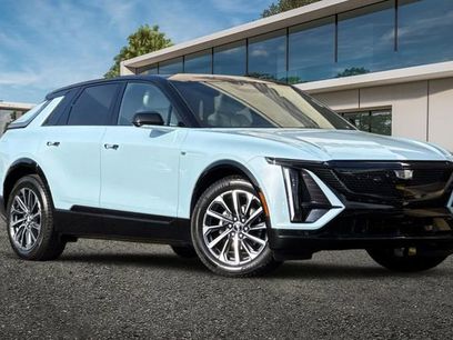 New 2026 Cadillac Lyriq Premium Sport