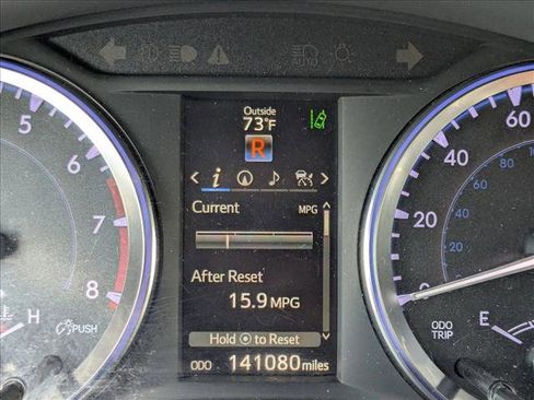 Used 2014 Toyota Highlander Limited Platinum FWD image 11