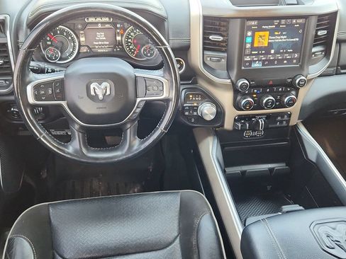 Used 2022 RAM 1500 Laramie AWD/4WD image 11