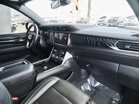 Used 2023 GMC Yukon Denali w/ Max Trailering Package AWD/4WD image 41