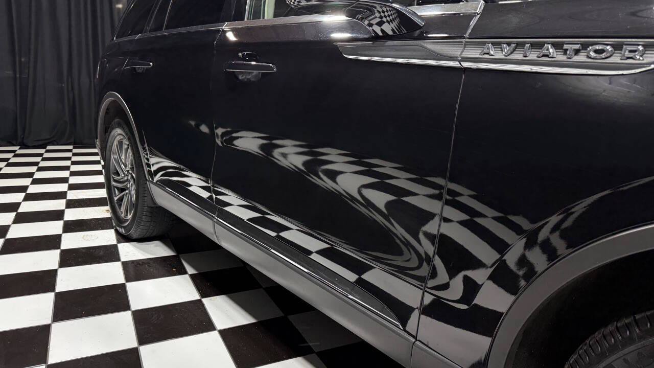 Used 2021 Lincoln Aviator AWD image 26