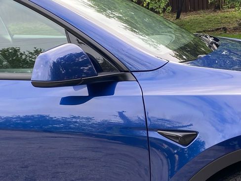 Used 2024 Tesla Model Y Long Range image 12