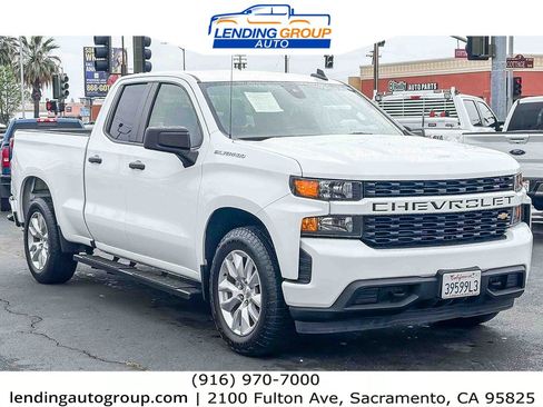 Used 2022 Chevrolet Silverado 1500 Custom w/ Safety Confidence Package RWD image 5
