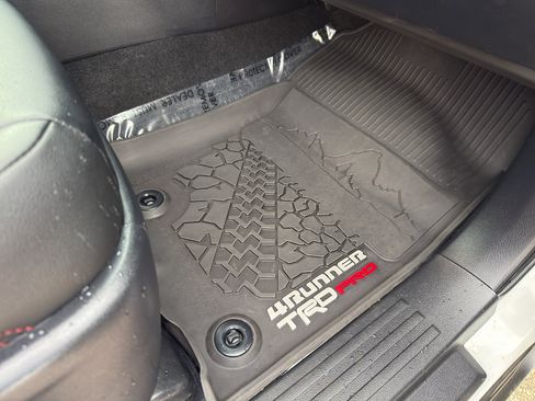 Used 2024 Toyota 4Runner TRD Pro AWD/4WD image 45