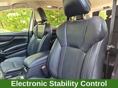 Used 2023 Subaru Ascent Limited AWD/4WD image 23