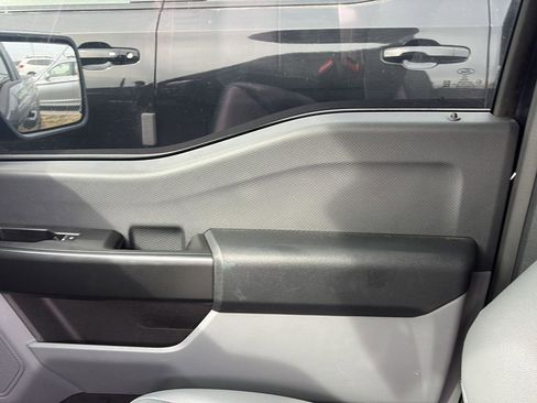 Used 2025 Ford F150 XL image 11