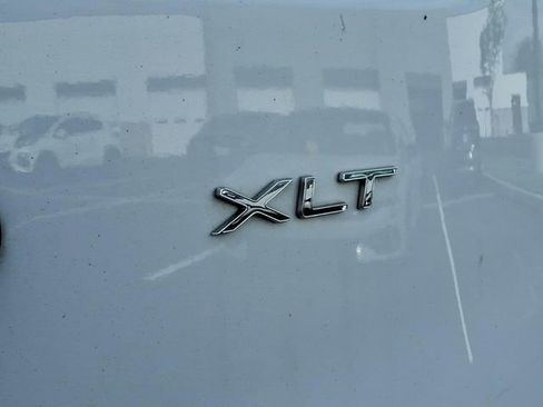 Used 2024 Ford Transit 350 XLT RWD image 25