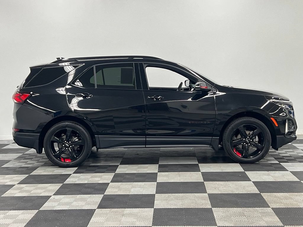 Used 2024 Chevrolet Equinox Premier w/ Redline Edition AWD/4WD image 8