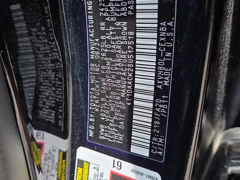 Used 2025 Toyota Camry LE FWD image 31