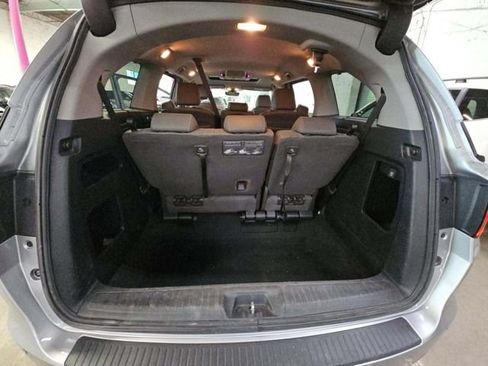 Used 2024 Honda Odyssey Touring image 18