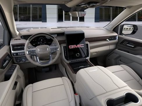New 2026 GMC Yukon Denali w/ Denali Reserve Package AWD/4WD image 15