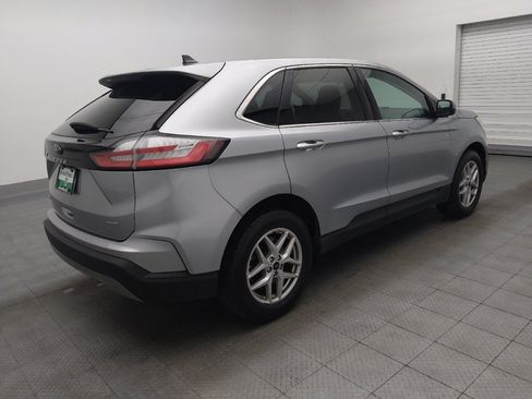 Used 2024 Ford Edge SEL image 10