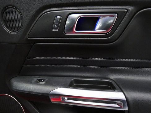 Used 2019 Ford Mustang GT Premium w/ Equipment Group 401A image 19