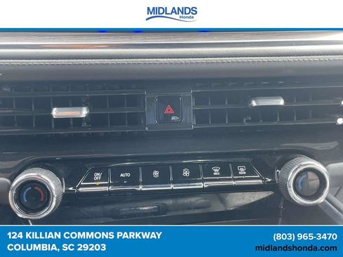 Used 2025 Chevrolet Tahoe LT AWD/4WD image 29