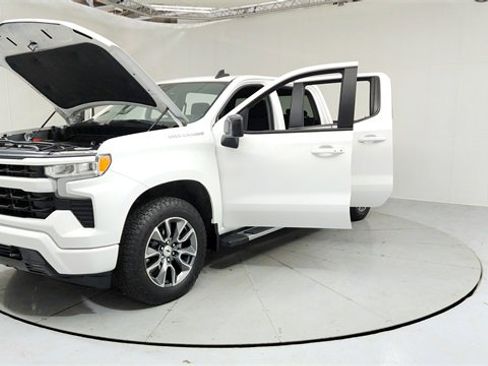 Used 2023 Chevrolet Silverado 1500 RST image 9