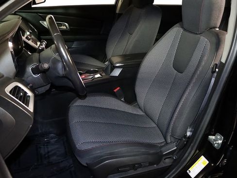 Used 2017 GMC Terrain SLE w/ Nightfall Package FWD image 4