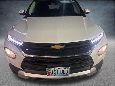 Used 2021 Chevrolet TrailBlazer LT w/ Convenience Package FWD image 10
