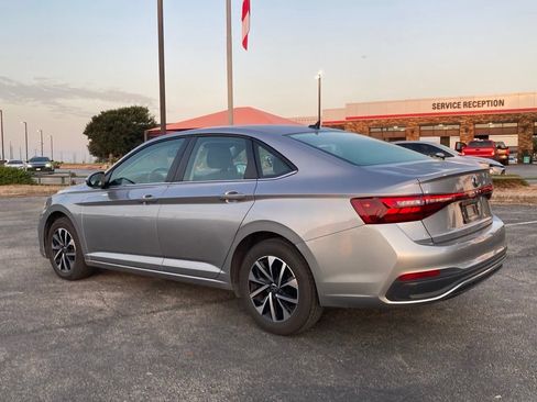 Used 2025 Volkswagen Jetta S FWD image 6