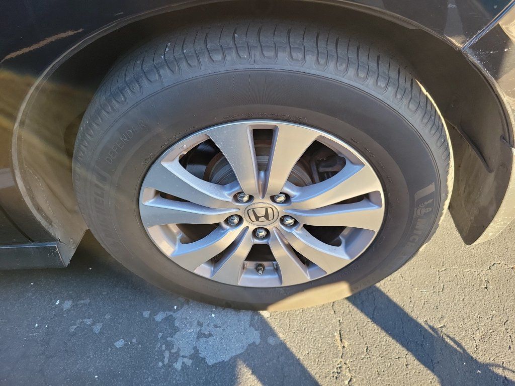 Used 2014 Honda Odyssey EX-L image 15