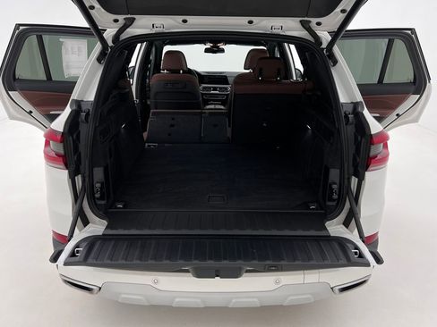 Certified 2022 BMW X5 xDrive40i w/ Luxury Seating Package image 24