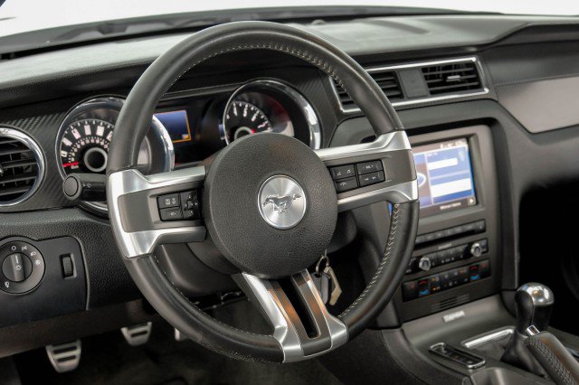 Used 2014 Ford Mustang GT Premium w/ Electronics Package RWD image 13