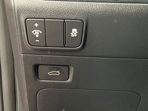 Used 2025 Kia K5 LXS image 39