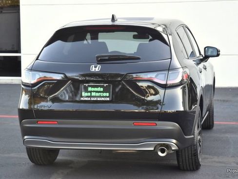 Certified 2026 Honda HR-V Sport image 3