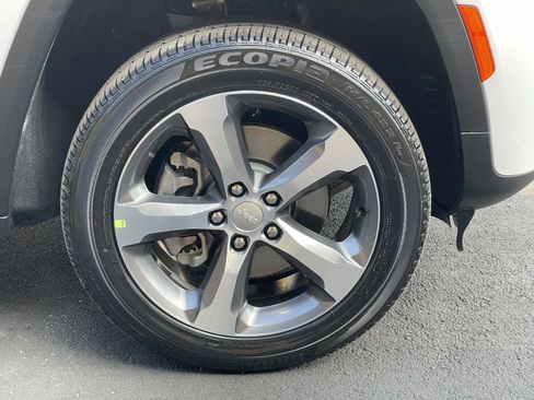 New 2026 Jeep Grand Cherokee L Limited AWD/4WD image 56