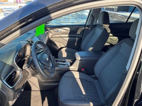 Used 2023 Chevrolet Equinox LT image 7