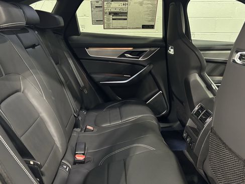 New 2026 Jaguar F-PACE R-Dynamic S image 16