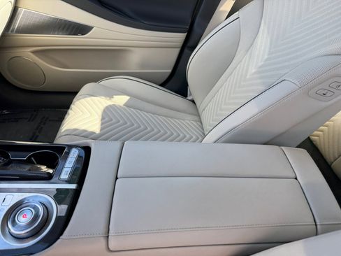 Used 2024 Genesis G80 3.5T Sport image 14