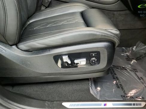 Used 2025 BMW X7 xDrive40i w/ Executive Package AWD/4WD image 37