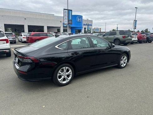 Used 2025 Honda Accord LX image 3