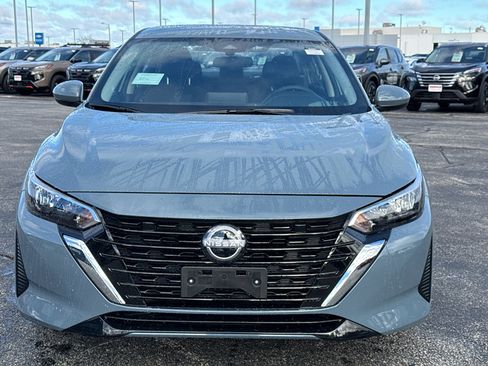 New 2025 Nissan Sentra SV image 3
