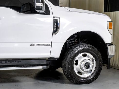Used 2022 Ford F350 Lariat w/ Lariat Ultimate Package image 7