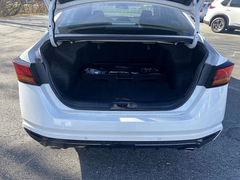 New 2025 Nissan Altima 2.5 SR image 23