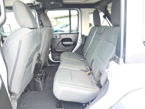 Used 2024 Jeep Wrangler Sport S image 30