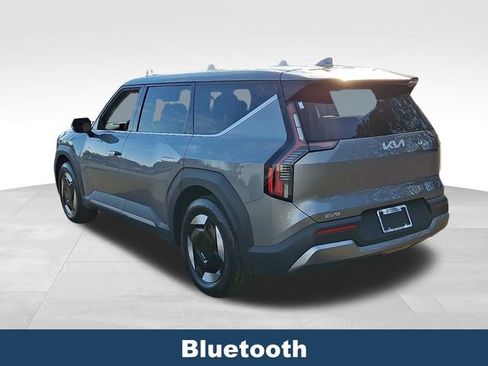 Used 2024 Kia EV9 Light image 5